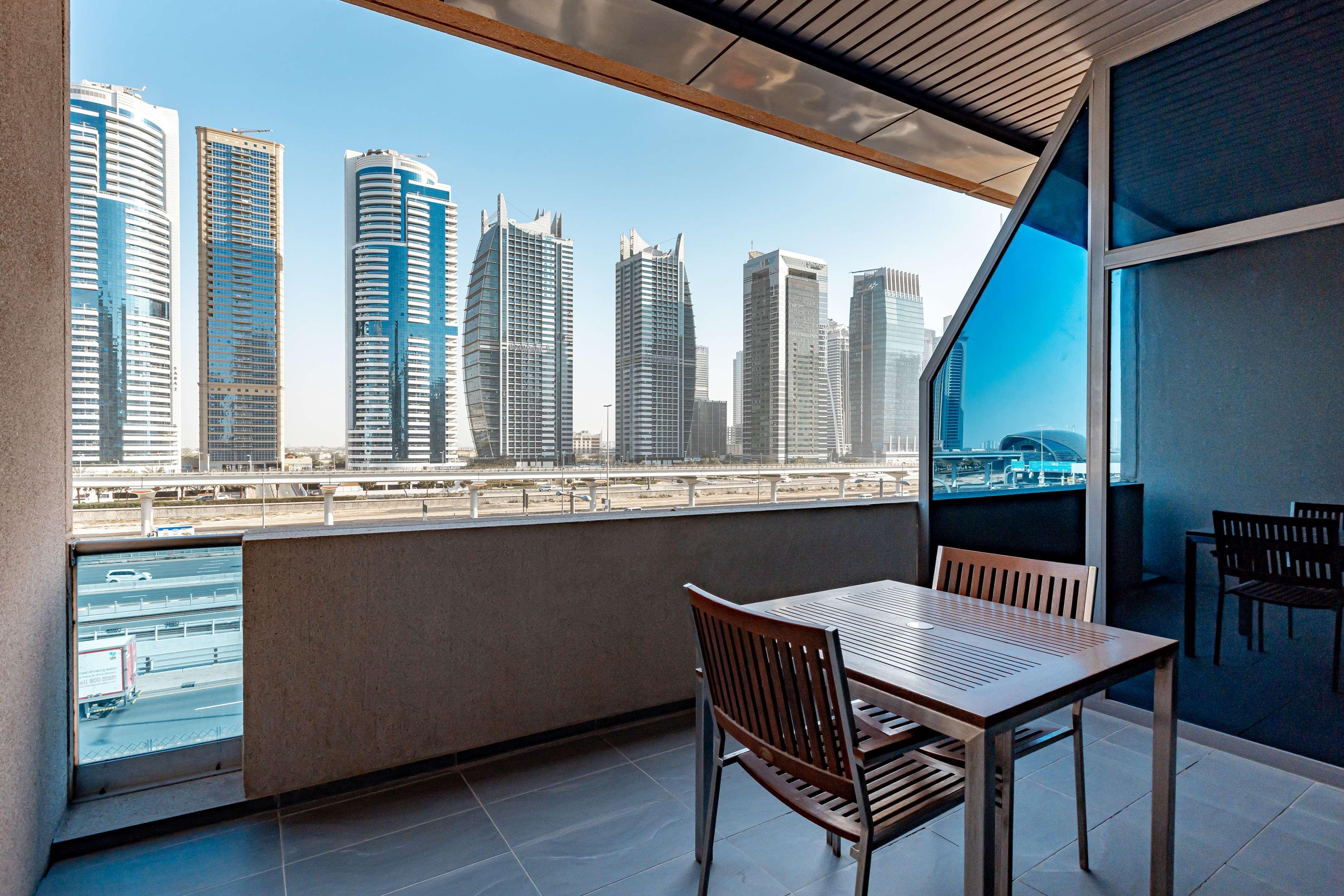 Radisson Blu Residence, Dubai Marina Exterior photo